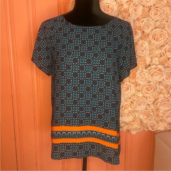 LOFT Tops - LOFT BLOUSE